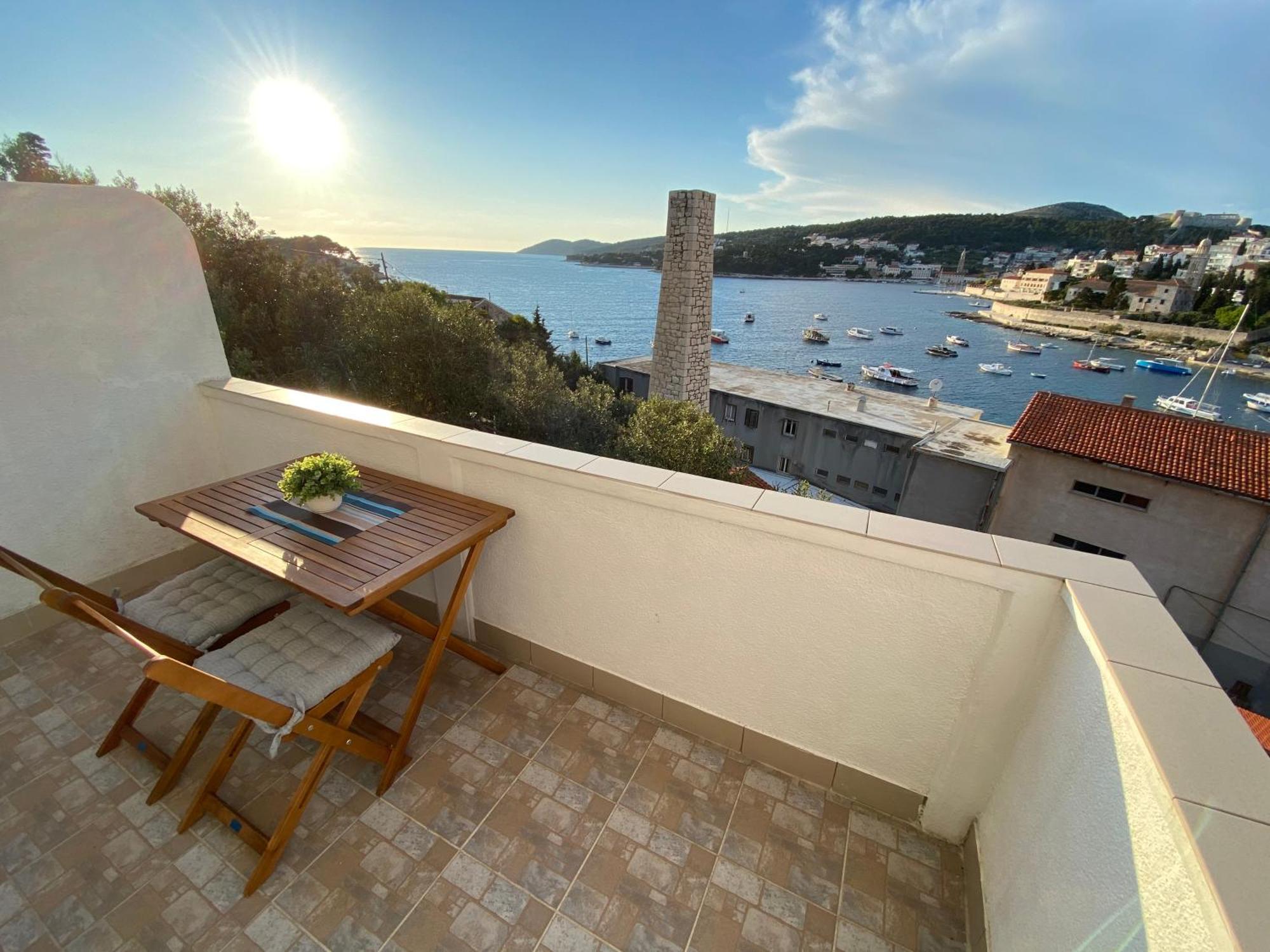 Sunset House With Seaview Διαμέρισμα Χβαρ Εξωτερικό φωτογραφία